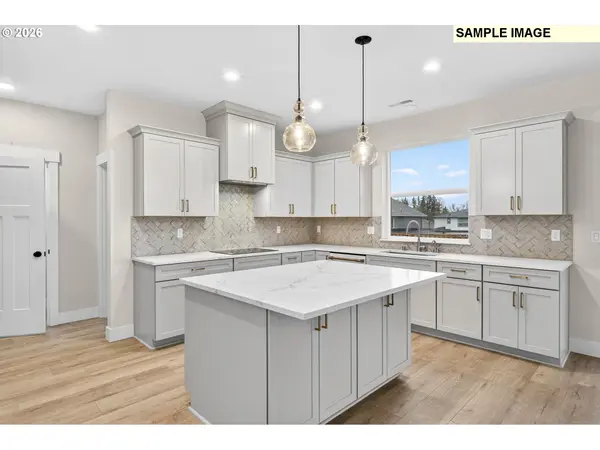 2235 E OTTER LOOP #60, La Center, WA 98629