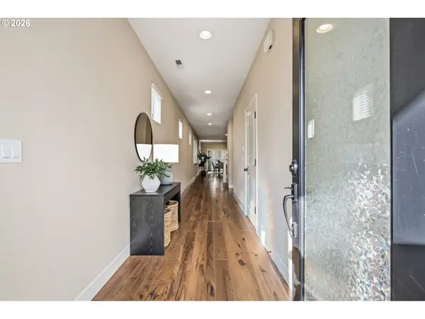 3767 SE WILLAMETTE AVE, Hillsboro, OR 97123