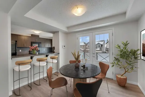 165 Windstone AVE SW, Airdrie, AB T4B 3R3