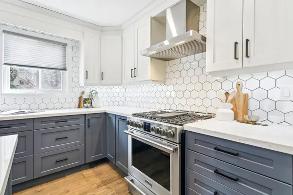 50 Denison AVE, Toronto C01, ON M5T 2M8