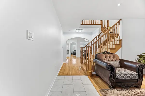 98 Owlridge DR E, Brampton, ON L6X 0M5