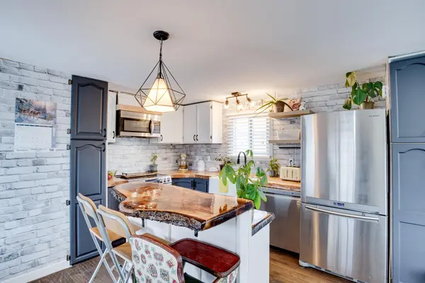 241 St. Paul ST #297, St. Catharines, ON L2S 2E5