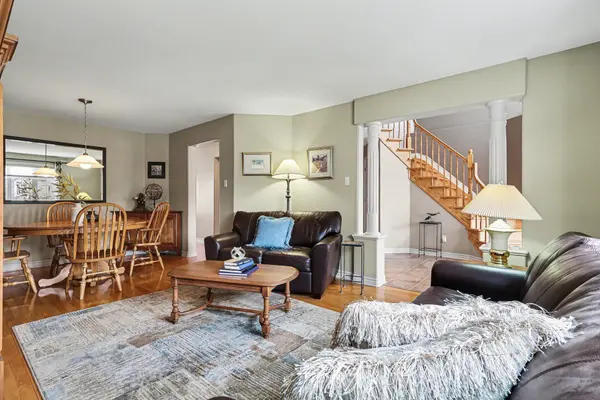 91 Rembrandt DR, Russell, ON K0A 1W0