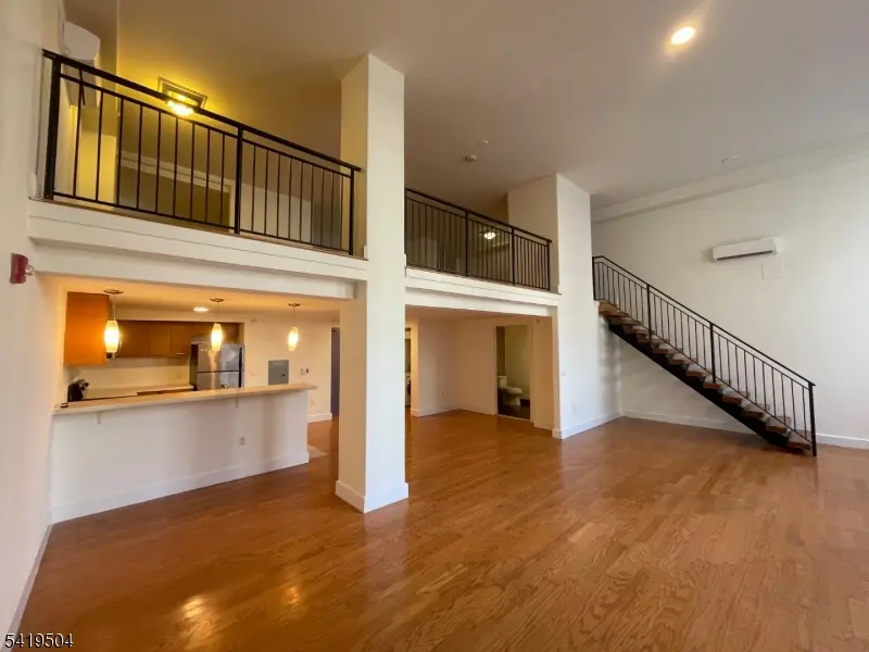 141 S Harrison St Unit 1-H, East Orange City, NJ 07018