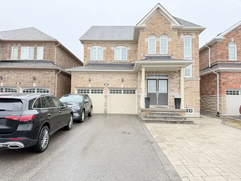 1808 Jack Glenn ST, Oshawa, ON L1K 0W3