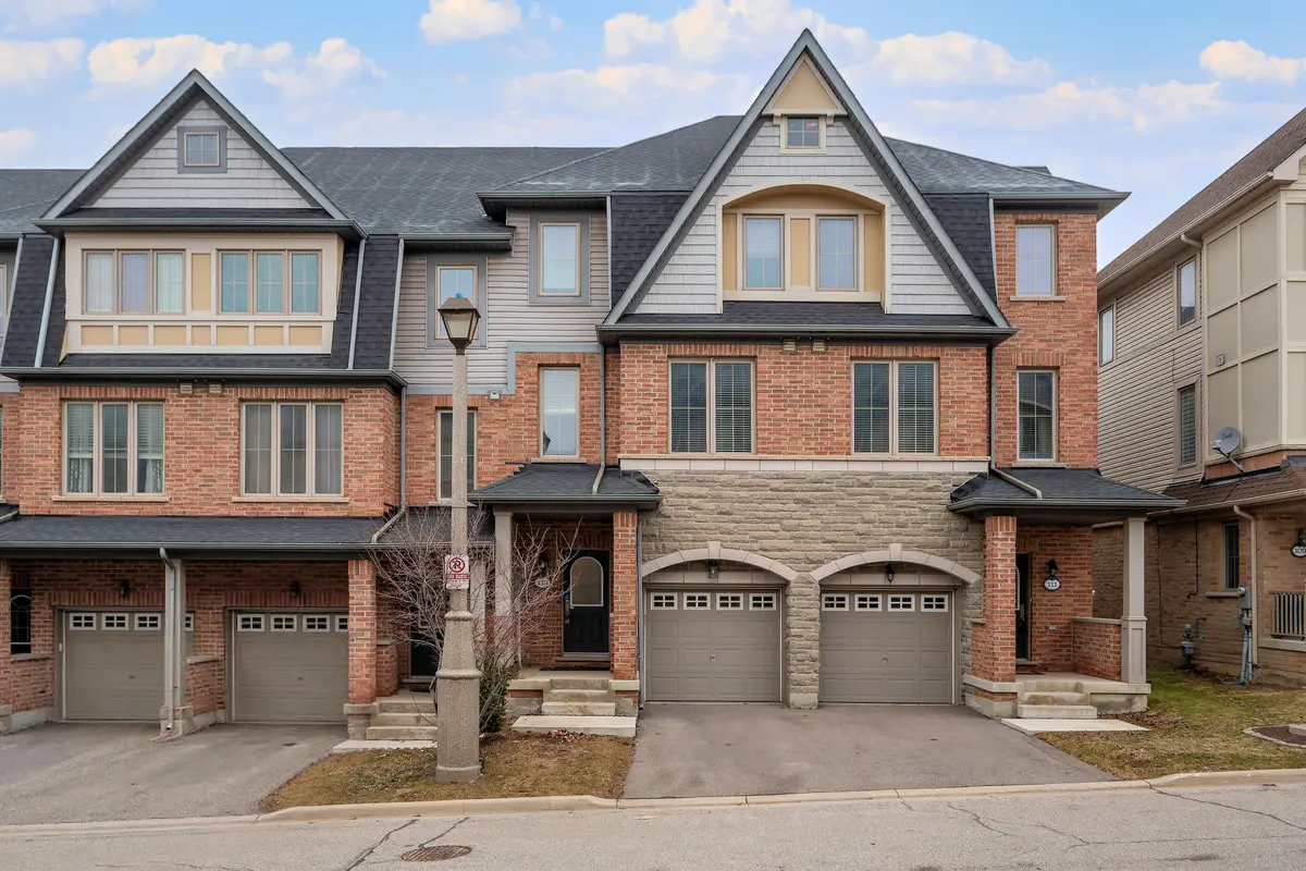 113 Cedar Lake CRES, Brampton, ON L6Y 0R1