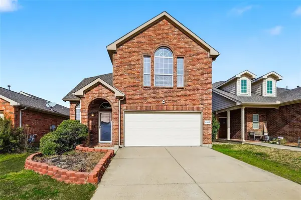 5920 Kristen Drive,  Fort Worth,  TX 76131