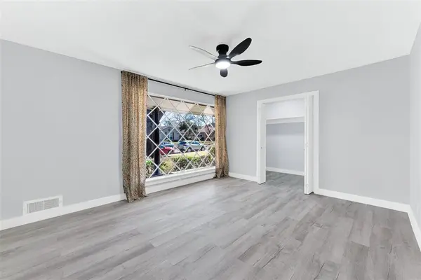 5821 Clendenin Avenue, Dallas, TX 75228