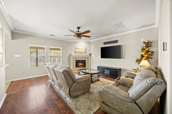 420 Goldstone Lane, Fort Worth, TX 76131