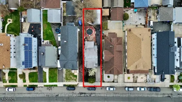 923 Kilsyth Rd, Elizabeth City, NJ 07208