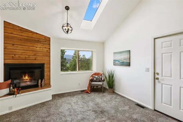 303 E Lake AVE, Woodland Park, CO 80863