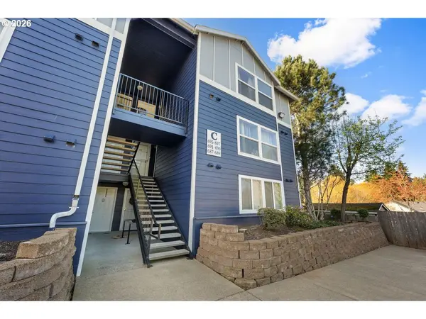 697 NE 162ND AVE #308, Portland, OR 97230