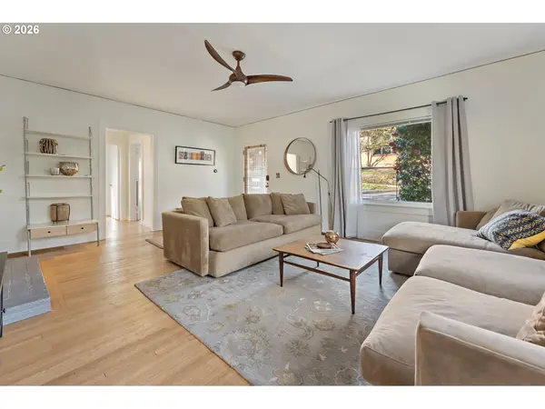 7738 SW 31ST AVE, Portland, OR 97219