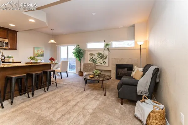 1534 York RD, Colorado Springs, CO 80918