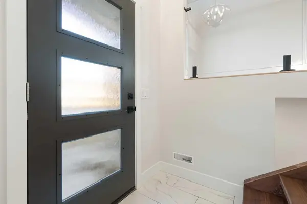 45 Alpine CRES SE, Airdrie, AB T4B 1K9