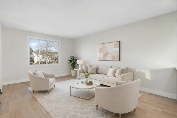 45 Alpine CRES SE, Airdrie, AB T4B 1K9