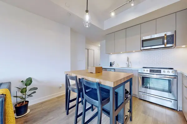 30 Ordnance ST #1409, Toronto C01, ON M6K 0C6