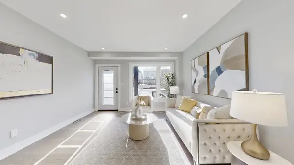 1073 Craven RD, Toronto E01, ON M4J 4V7