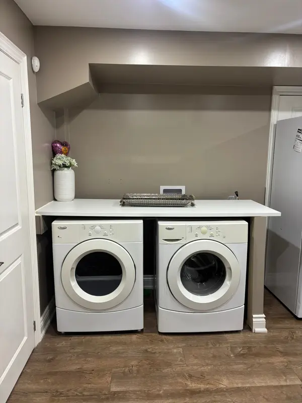 1402 Gord Vinson AVE, Clarington, ON L1E 2N6