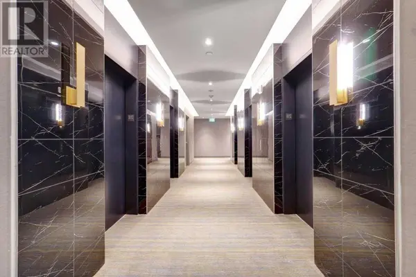 950 Portage Pkwy #2206, Vaughan, ON L4K 0J7