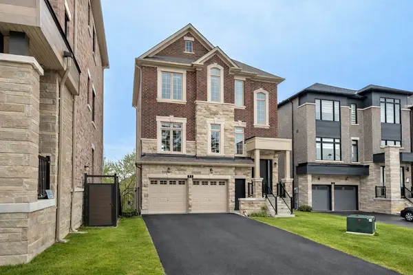 51 Ahchie CT, Vaughan, ON L6A 5E5