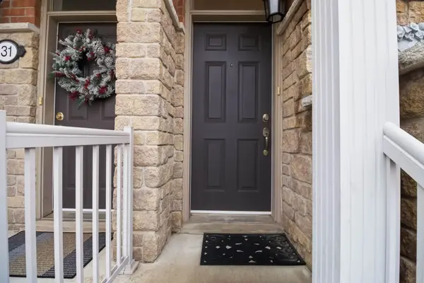 1169 Dorval DR #32, Oakville, ON L6M 4V7