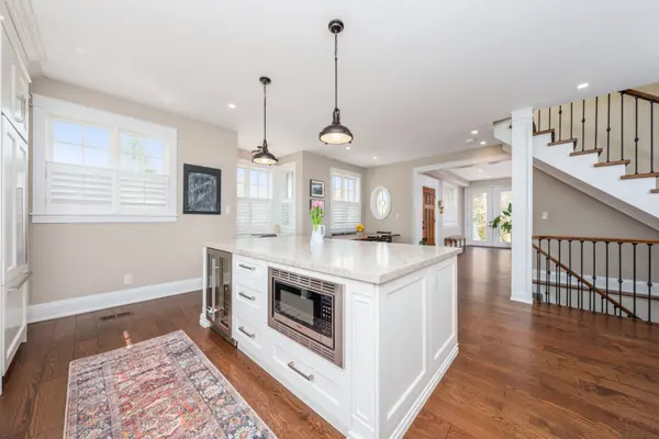 2 Bennett PL, Halton Hills, ON L7G 2X7