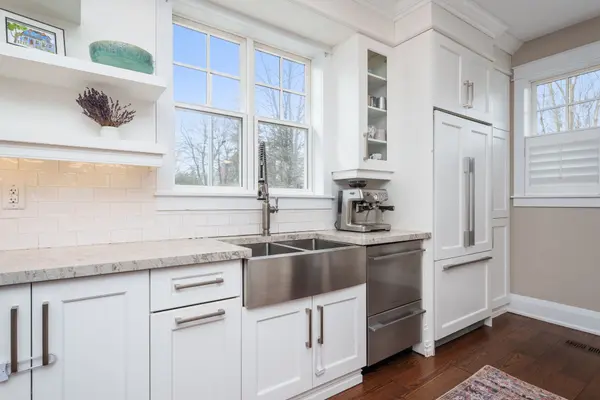 2 Bennett PL, Halton Hills, ON L7G 2X7