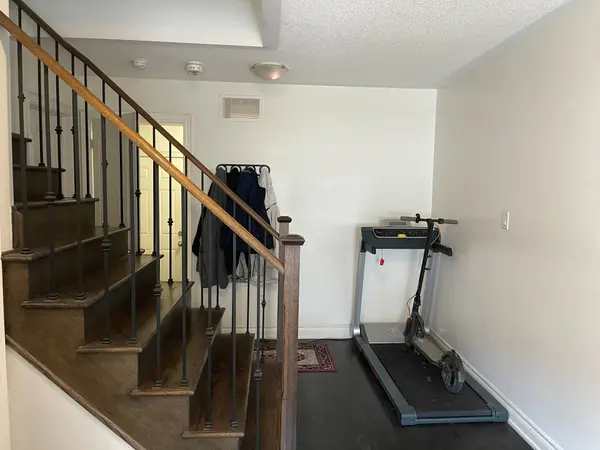 36 Brushwood DR, Brampton, ON L6Y 6G6