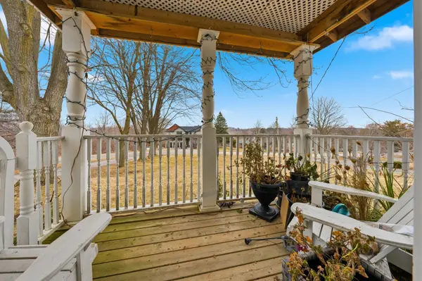 152 Confederation ST, Halton Hills, ON L7G 4S8