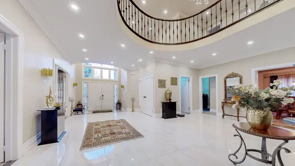 5351 Forest Ridge DR, Mississauga, ON L5M 5B4