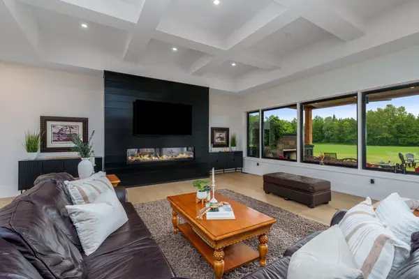 6089 First Line, Erin, ON L0N 1N0