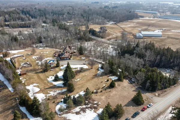 4905 First Line, Erin, ON L7J 2L9