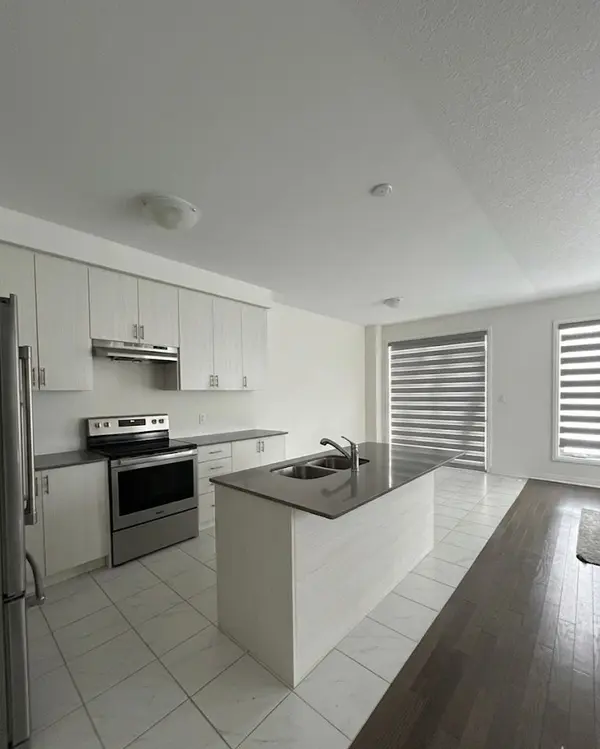 454 Robert Woolner ST, North Dumfries, ON N0B 1E0