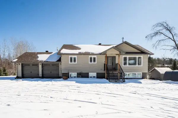 211 Eglington RD N, East Ferris, ON P0H 1H0