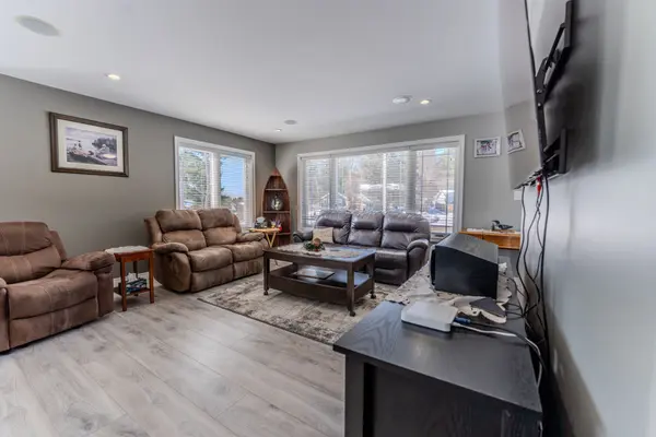 211 Eglington RD N, East Ferris, ON P0H 1H0