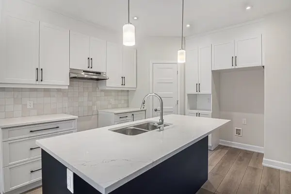 919 Chablis CRES, Russell, ON K0A 1W0