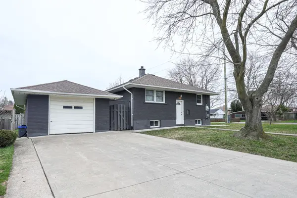 325 Grantham AVE, St. Catharines, ON L2M 5A8