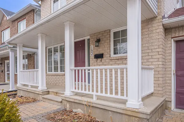 182 Windhurst DR, Barrhaven, ON K2G 6J4