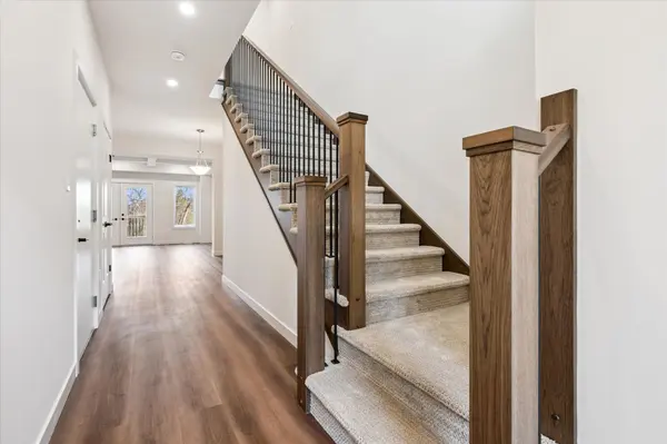 30 Fieldstone LN, Centre Wellington, ON N0B 1S0