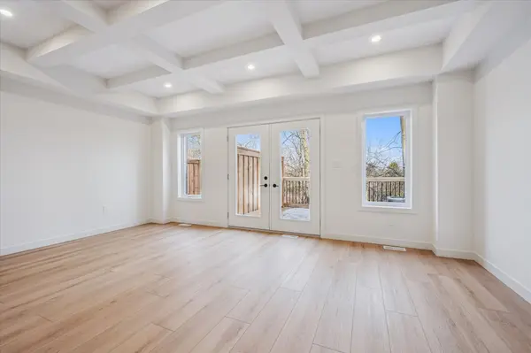 32 Fieldstone LN, Centre Wellington, ON N0B 1S0