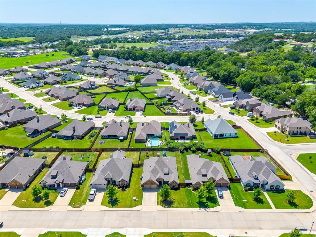 195 Melbourne Drive, Willow Park, TX 76087