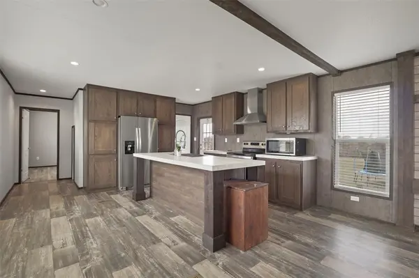 627 Kentucky Town Road, Whitewright, TX 75491