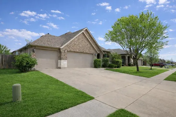 108 Zion Lane, Forney, TX 75126