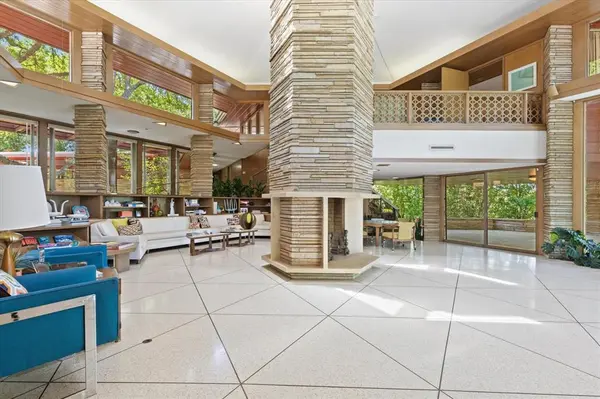 3720 Autumn Drive, Fort Worth, TX 76109