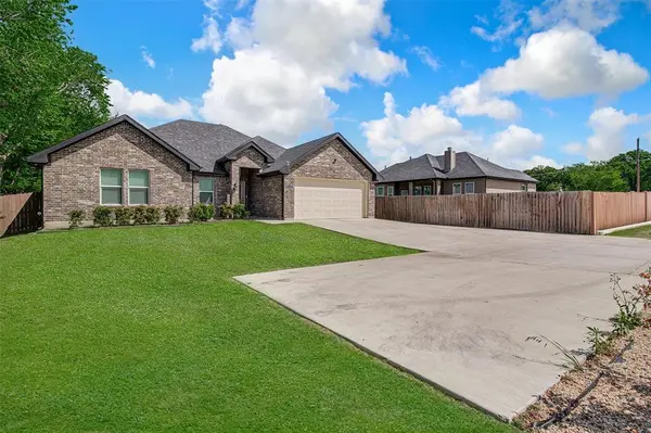 7137 John T White Road, Fort Worth, TX 76120