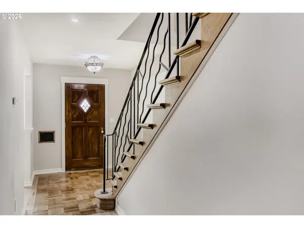 3235 NE Klickitat ST, Portland, OR 97212