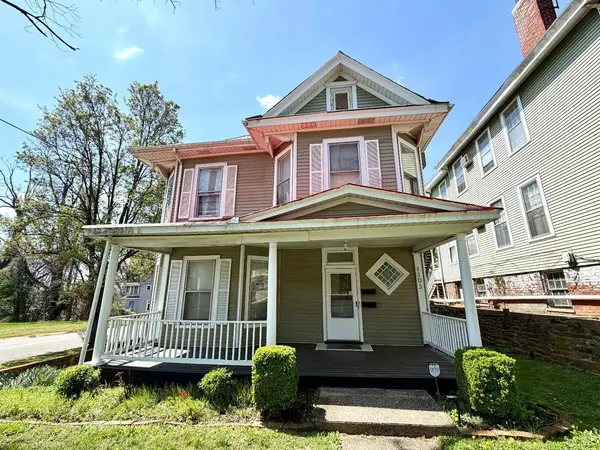 1103 Rivermont AVE, Lynchburg, VA 24504