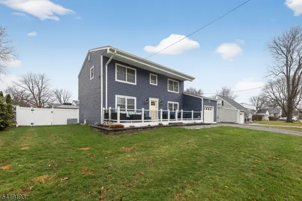 9 Linwood Rd, Mount Olive Twp., NJ 07836