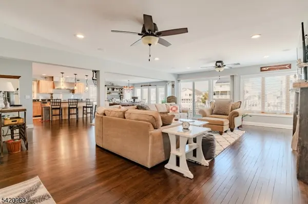 27 Maryland Rd, Little Egg Harbor Twp., NJ 08087